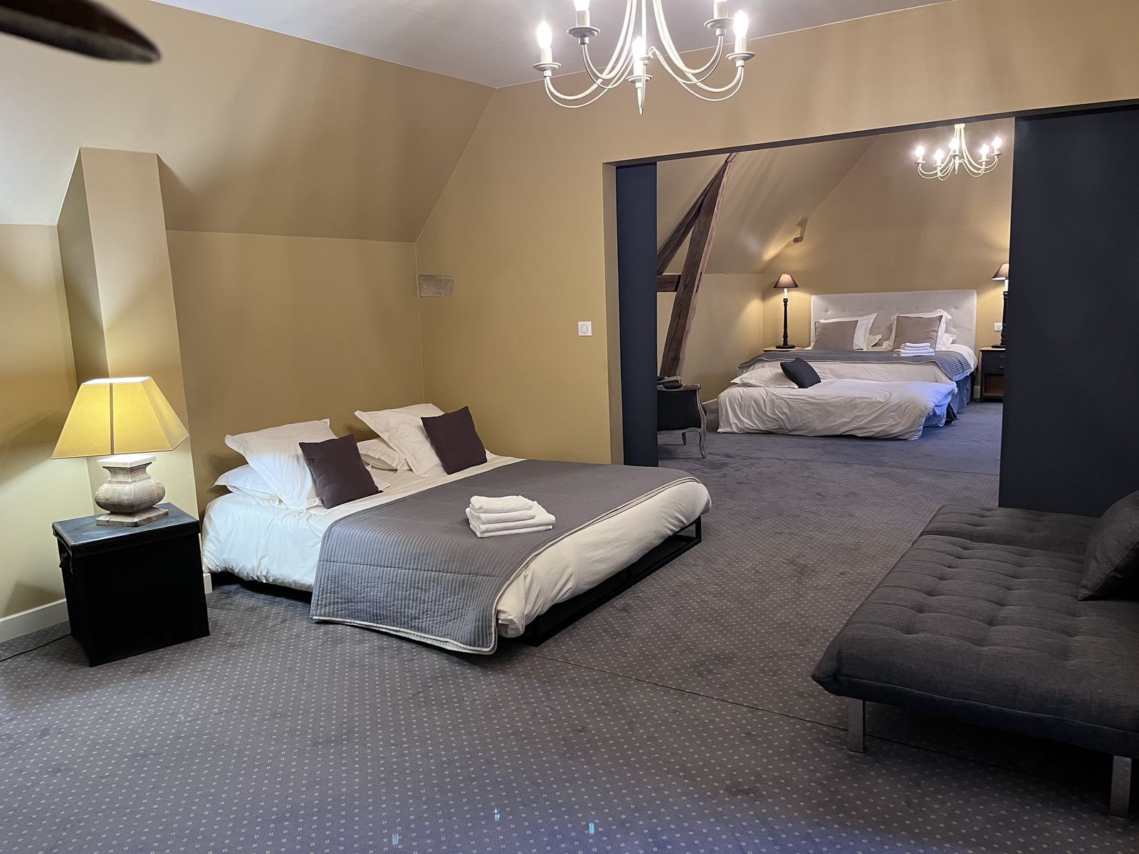 La chambre Nature, sous les combles et sa seconde pièce